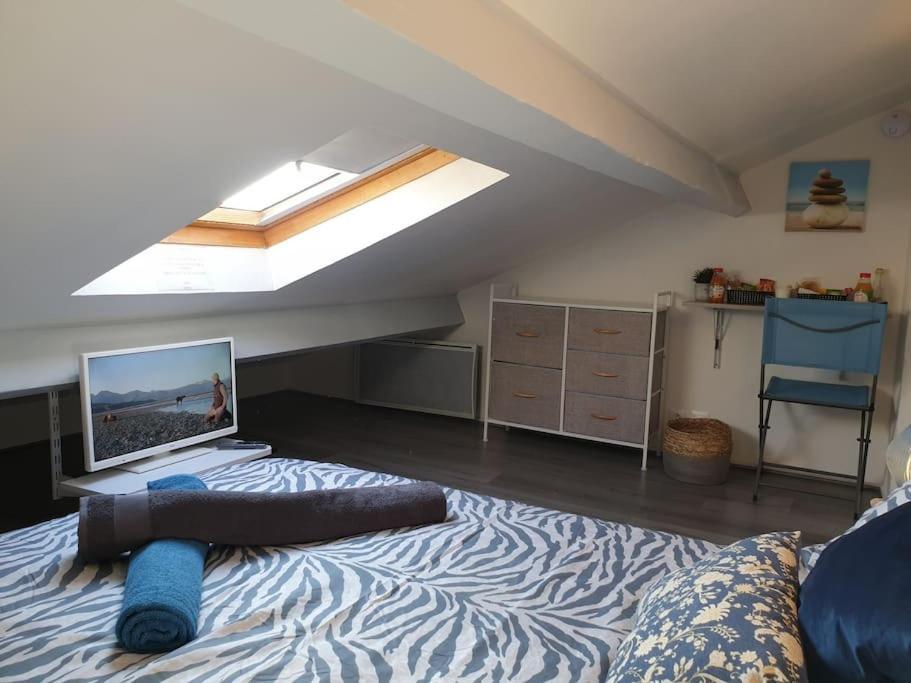 Appartement Duplexe De 1 A 4 Chambres Privees Dans Maison Le Teil Экстерьер фото